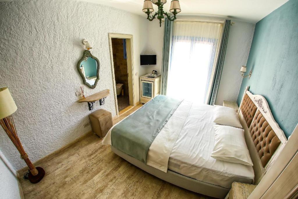 Villa Fanti Cesme Bagian luar foto