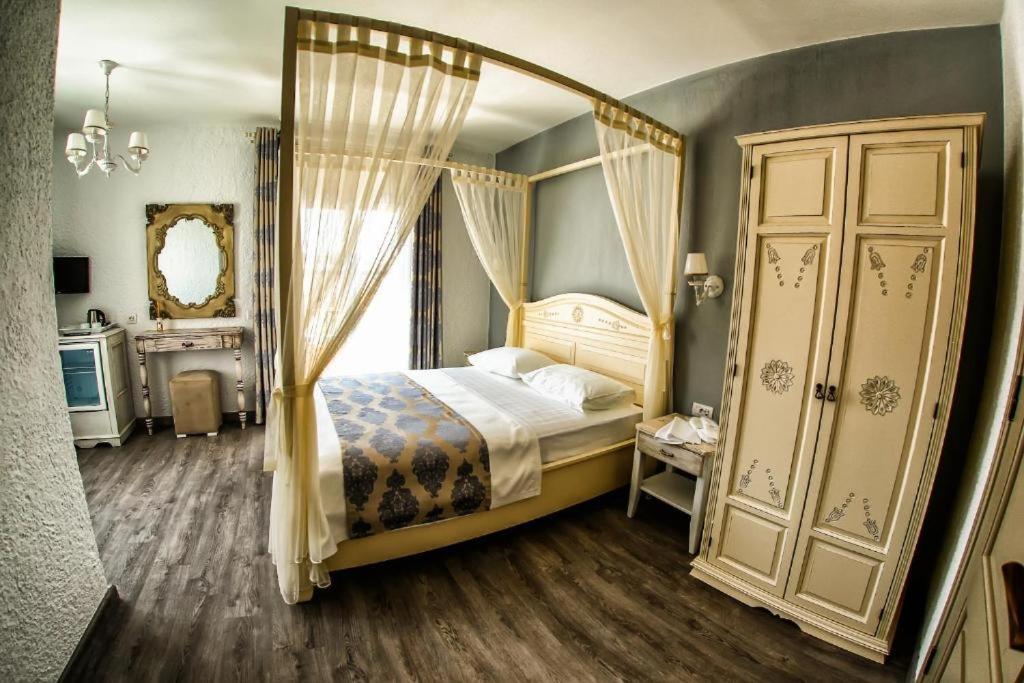 Villa Fanti Cesme Bagian luar foto